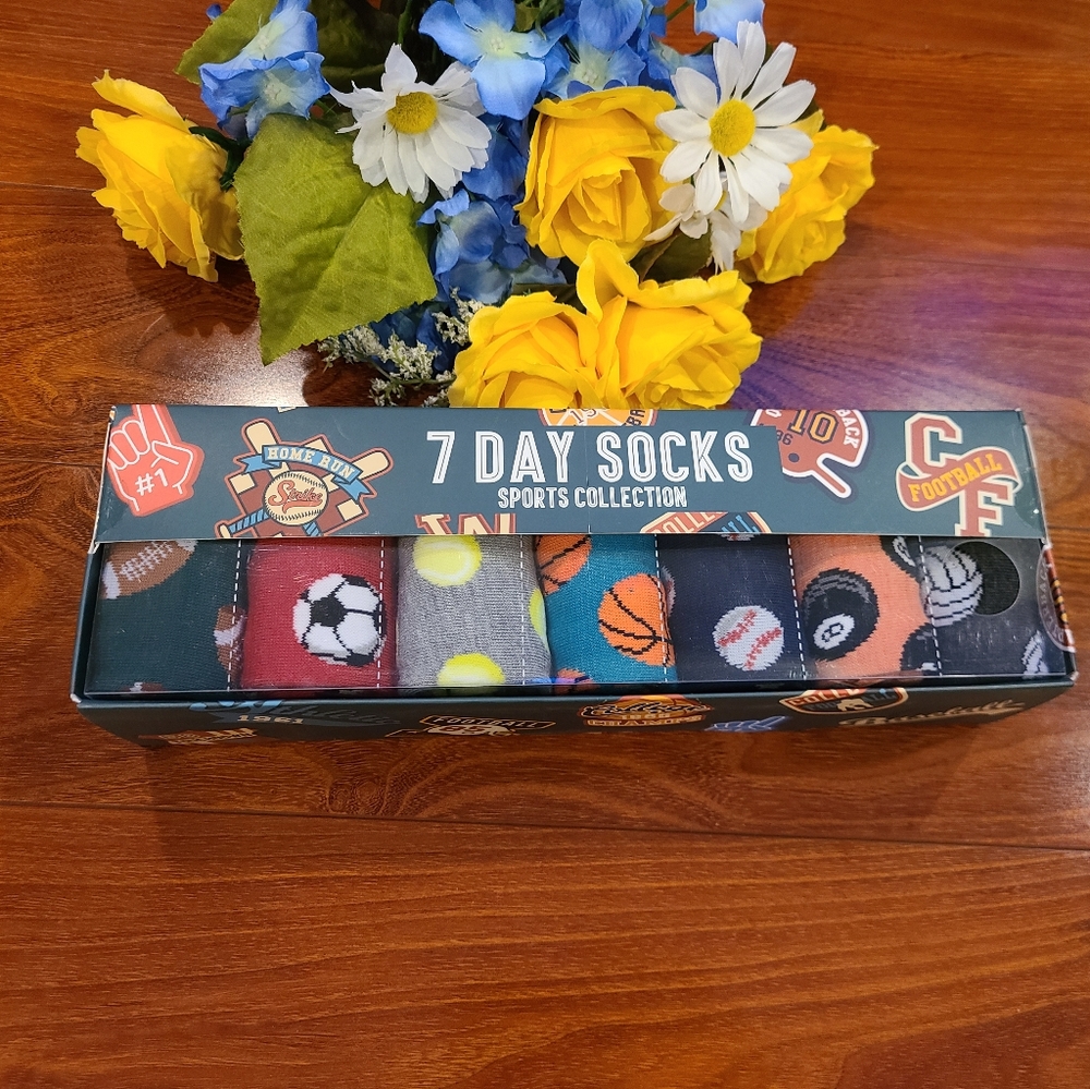 Seven Day Men's Sock Sports Collection Gift Box